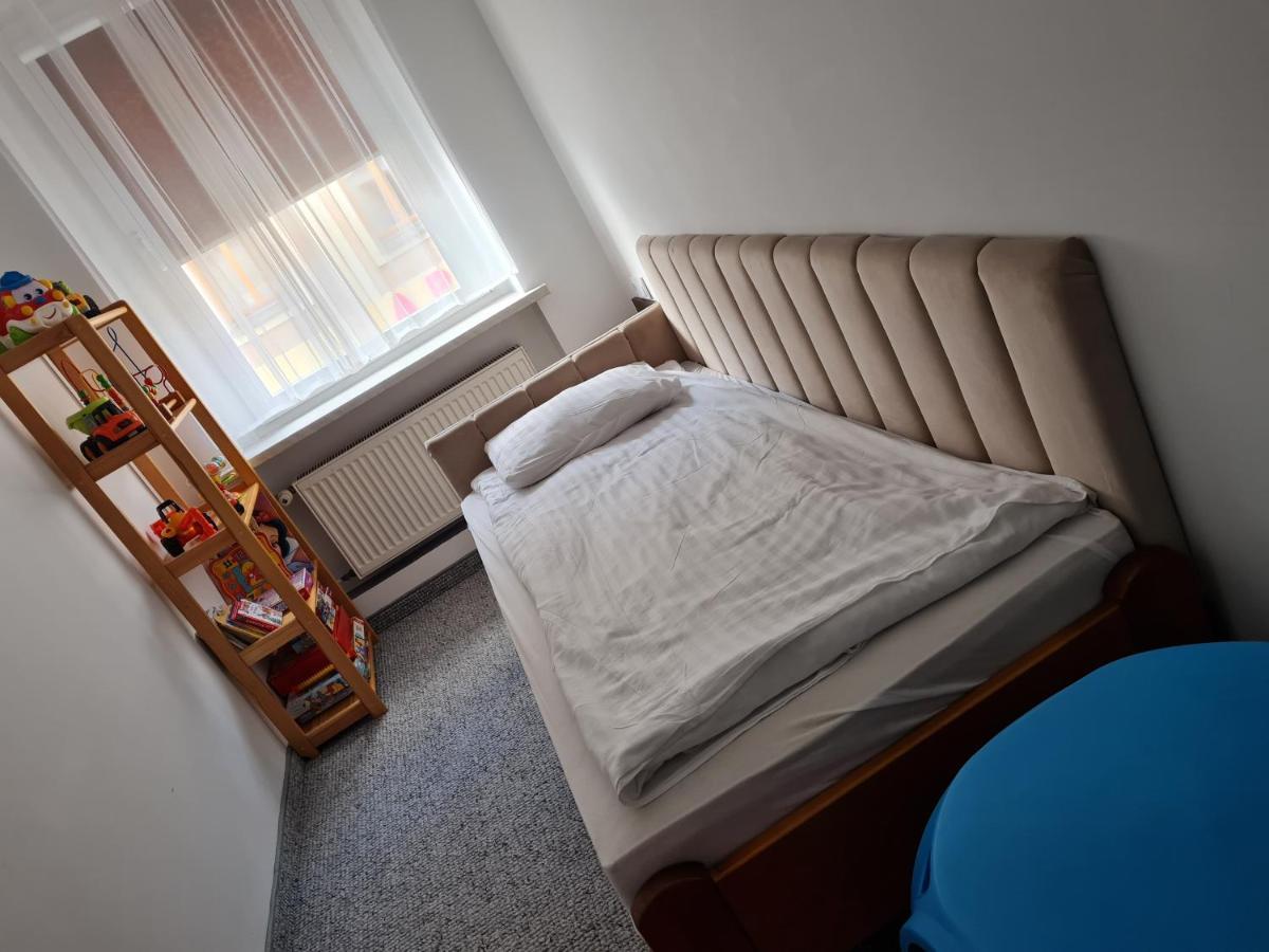 Apartament Centrum 3 Maja Mikołajki Bagian luar foto